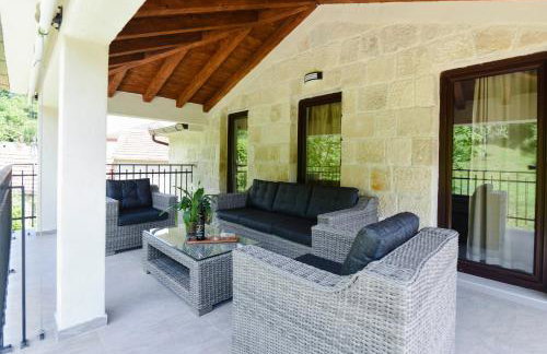 Stone house with 4 bedrooms and beautiful view - Foto 32