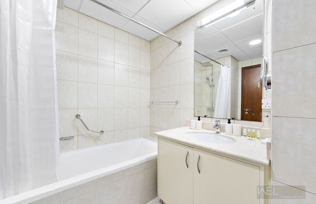 WelHome - Stylish Studio with Park Views in Regent House 2 - Photo 16