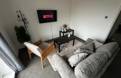 Timber Court - FREE PARKING - 2 Bedroom Apartment - FAST Wi-Fi - Perfect for Contractors! - Foto 16