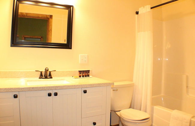 Trailhead Suites - Photo 35