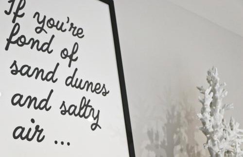 Fifty Steps from the beach! - Foto 9