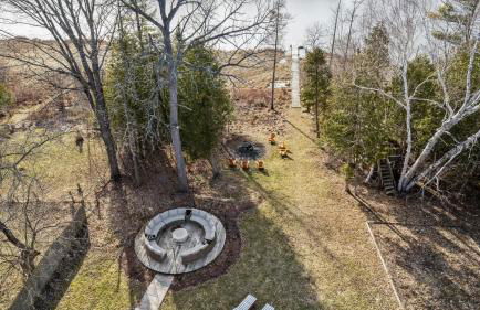 Lakefront Retreat, Mins to Dtown, Firepit, Hot Tub, Pet friendly! - Foto 78