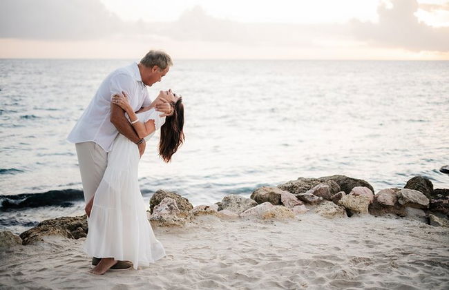 Private Vacation Photoshoot with Photographer in Tybee Island - Photo 24