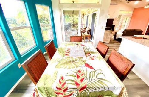 THE HONOMU HOUSE - Gorgeous, Spacious 4Bd2Ba Home near Waterfalls and Hilo, Sleeps 12! - Foto 18