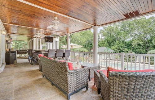 Jackson River Estate Main House Pool, Riverfront, sleeps 15 - Foto 77