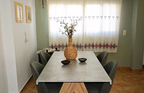 Vori`s blue door country house - Photo 5