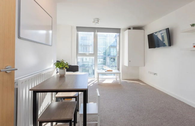 Bright & Airy 1 Bedroom Apartment in Trendy Peckham - Foto 14
