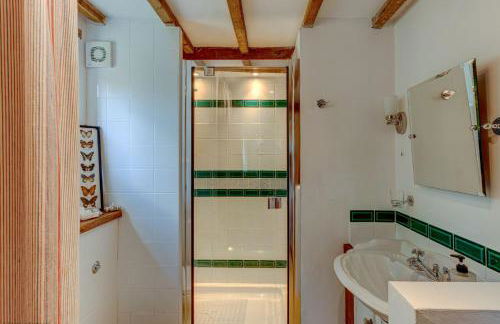 Wedgewood Barn - Photo 17