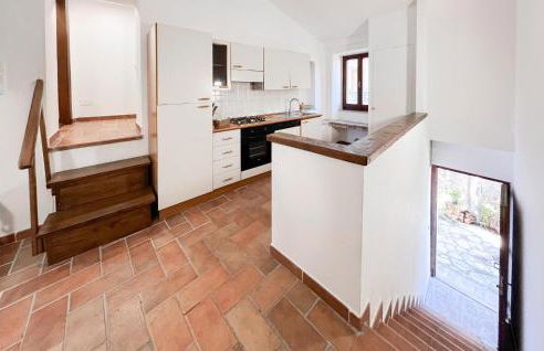 Awesome Apartment In Armenzano - Foto 5