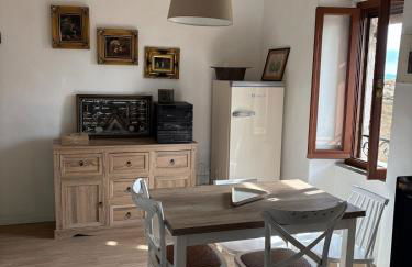 Castle Apartment with Lake View - Foto 12