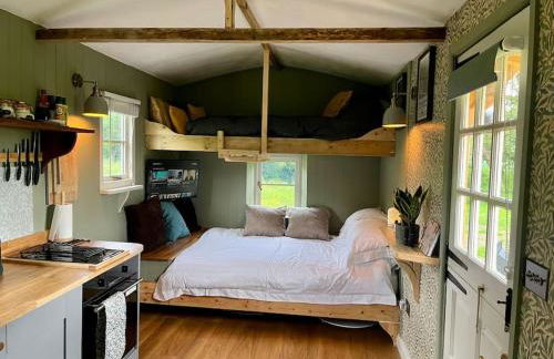 Mountbatten Shepherds hut & Buckhurst Shepherds hut - Foto 37