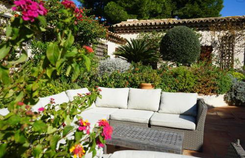 Grande villa familiale vue mer avec piscine - domaine privé à St Cyr sur Mer - Foto 7