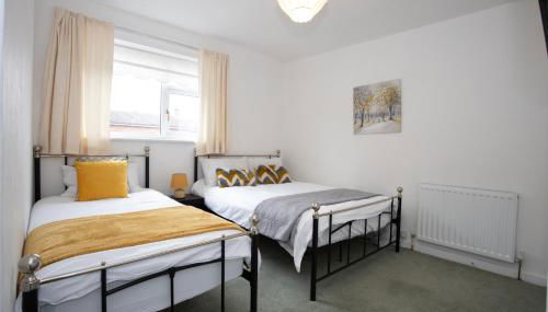 Hurley House - Photo 3