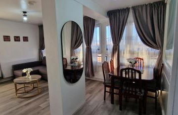 Home for the Holidays - Photo 14