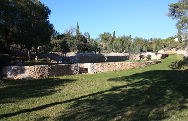 Villa With Private Beach - Photo 27