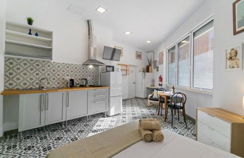 INT Studio totalmente equipado, 15' de BCN centro 8' playa - Foto 10