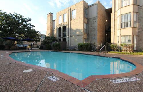 Towne Plaza Apartments #114 in the Galleria Area - Foto 7