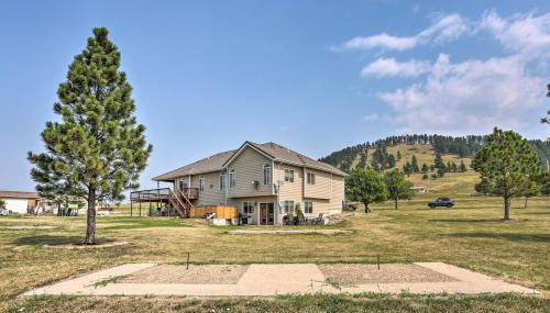 Cozy Black Hawk Retreat with Games and Patio - Foto 1