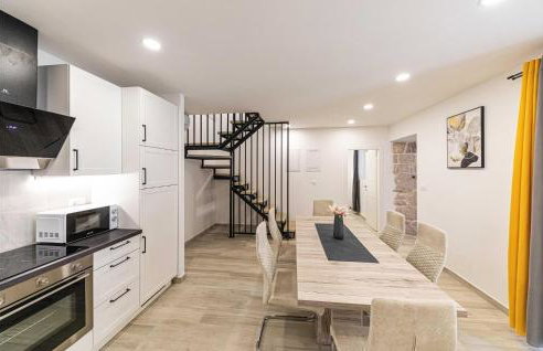 Awesome Home In Lecevica - Foto 30