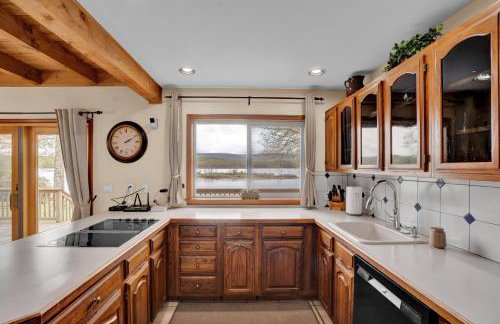 Lakefront Family Home, Kayaks, Hot Tub, Fireplace - Foto 20