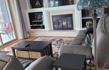 dock, game room, bar and private river view patio - Foto 11