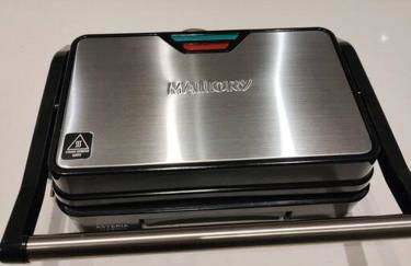 Sobrado com piscina, banheira e garagem coberta. - Foto 36