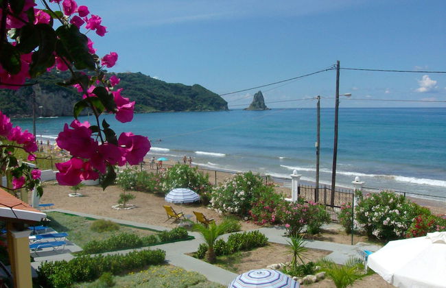 Beachfront Holiday House Eftichia - Photo 23