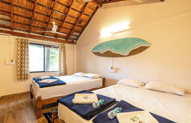 Sunset Cafe Beach Stay - Photo 13