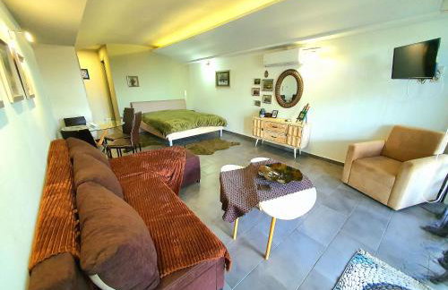 Magical View Studios 2 Asproneri, Kamena Vourla - Photo 79