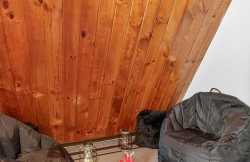 Cozy Cabin near Resorts and The Village +Mtn views - Foto 15