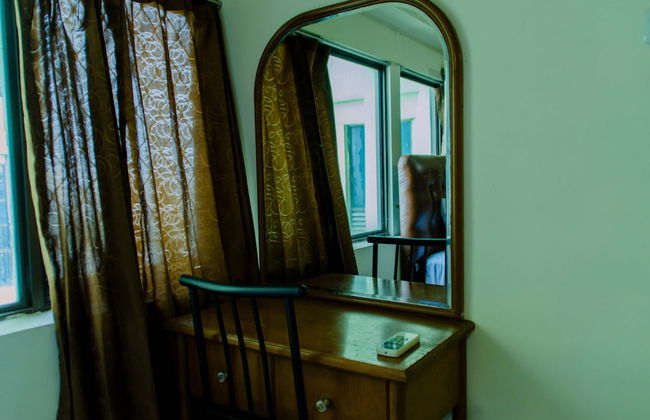 Spacious And Homey 3Br At Kondominium Rajawali Apartment - Photo 6