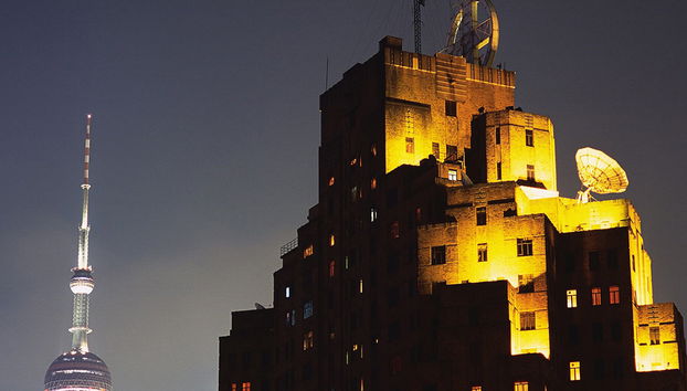 Tour notturno: il Bund e crociera di lusso sul fiume Huangpu - Foto 4