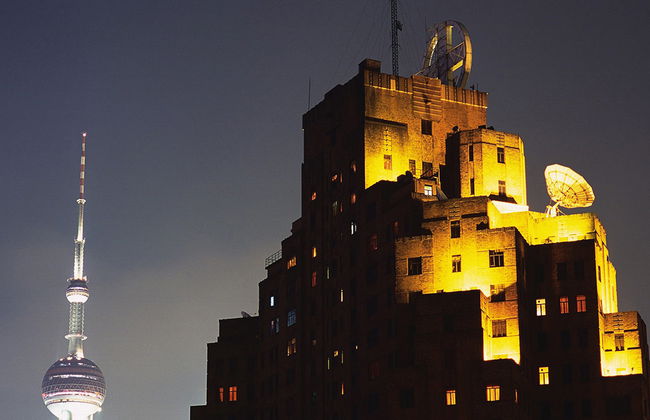 Tour notturno: il Bund e crociera di lusso sul fiume Huangpu - Foto 4