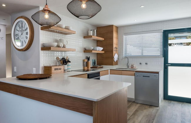 Stylish Secure Camps Bay Holiday Apartment 9 Nautica - Foto 9