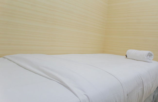 Minimalist 2BR at Green Pramuka Apartment near Shopping Mall - Foto 8