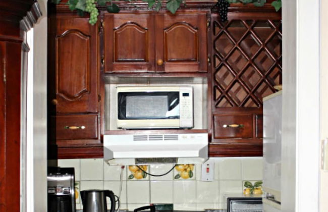 Private 2 Bedroom Beachfront Penthouse Condo Ocho Rios, Jamaica - Foto 12