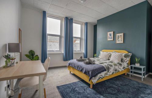 2 Bed-Town Centre-Free Parking - by Holiday Homes - Foto 20