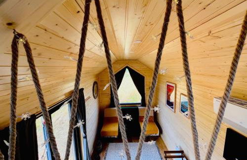 The Legendary Coast by Tiny Away - Foto 6