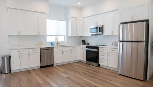 New 2BR Family Home Nr Universal - Foto 4, stove, dishwasher, toaster