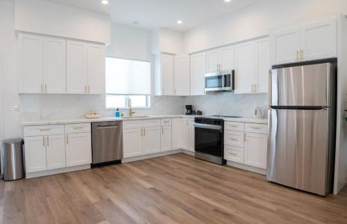 New 2BR Family Home Nr Universal - Foto 4