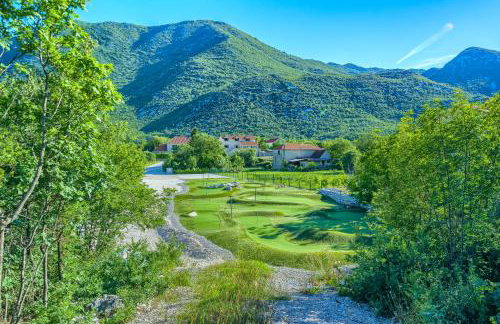 Villa Roglić with Pool and Outdoor Sports Area - Tennis, Mini Golf - Foto 66