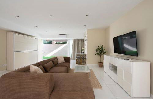 PLAYA a 3 minutos Parking barbacoa Apartamento en Castelldefels - Foto 8