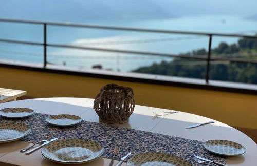 EnjoyIseoLake - Le Terrazze - 2 rooms flat with a pool and a terrace with a stunning lake view - Foto 14