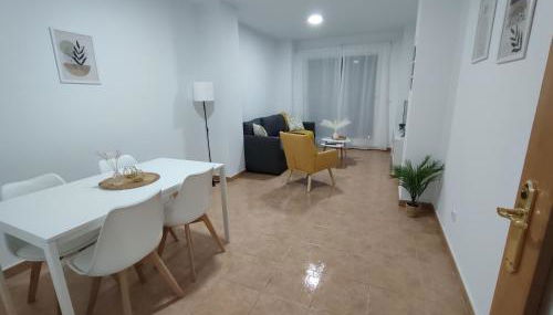 Apartamento en Sevilla con piscina - Photo 4