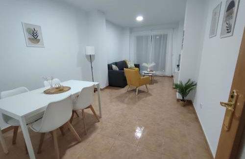 Apartamento en Sevilla con piscina - Photo 4