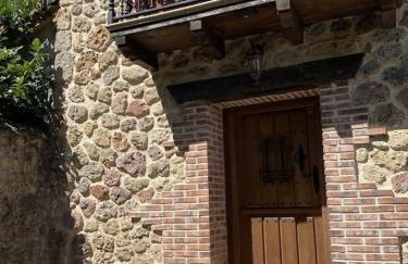 La Casa de Fefita (Stone house in a privileged environment 35 km from Bilbao) - Photo 1