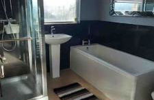 Modern 4 bedroom house in Weymouth Sunny Corner - Photo 18