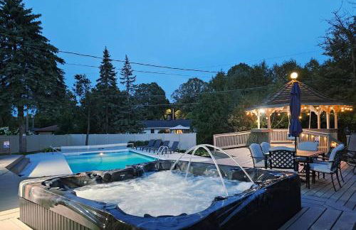 Relax! Pool/HotTub/TheaterRoom/Sleeps 15! - Foto 2