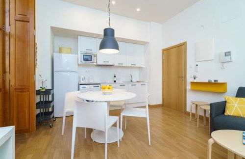 Valencia Home - Photo 63