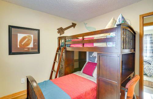 Charming Savage Home with Yard 18 Mi to Minneapolis - Foto 16